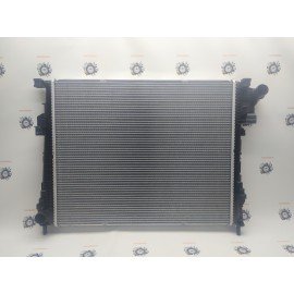 Радиатор охлаждения M9R 2.0 Трафик, Виваро